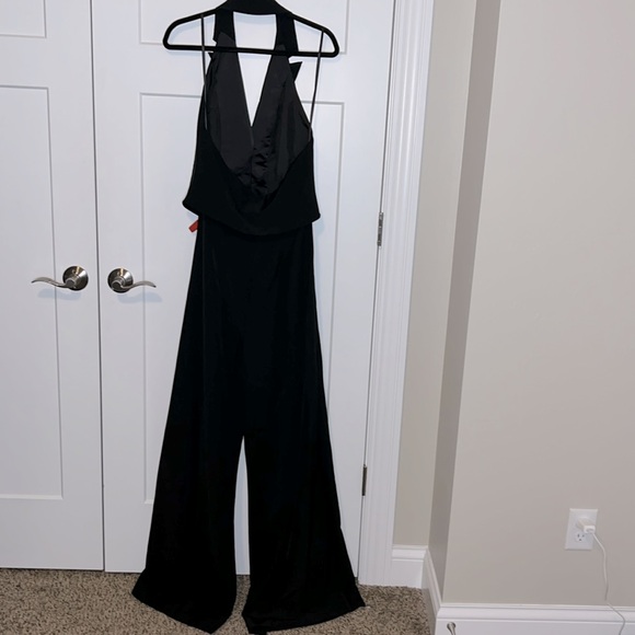 Ieena By Mac Duggal - Black Tuxedo Halter Ultra High Waist Jumpsuit 2643 - Picture 4 of 5